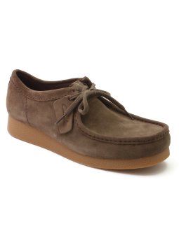 Clarks Sneakers. WallabeeEVO