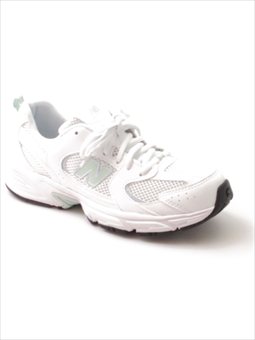 New Balance Sneakers. G5304LD