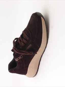 Green Comfort Sneakers. 228081Q10