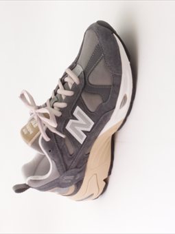 New Balance Sneakers. CM878MG1