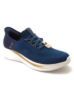 Skechers Sneakers. 210810