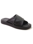 B&Co Sandal. 4412100110