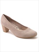 Soft Line Pumps. 8-22476-42