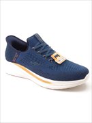 Skechers Sneakers. 210810