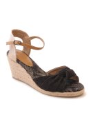 B& Co Sandal. 7230100311